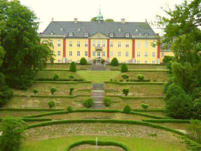 Ledreborg5.jpg (36509 bytes)